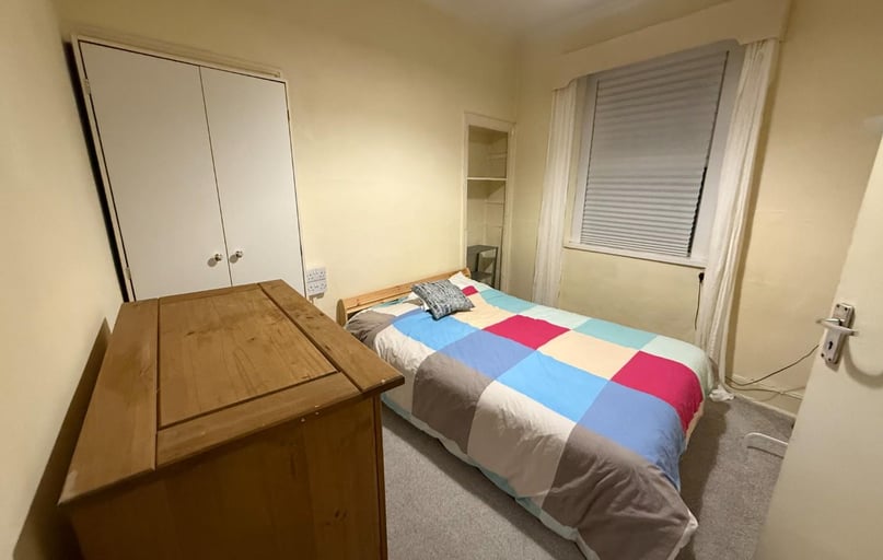 Clifton Place, North Hill, Plymouth - Image 1